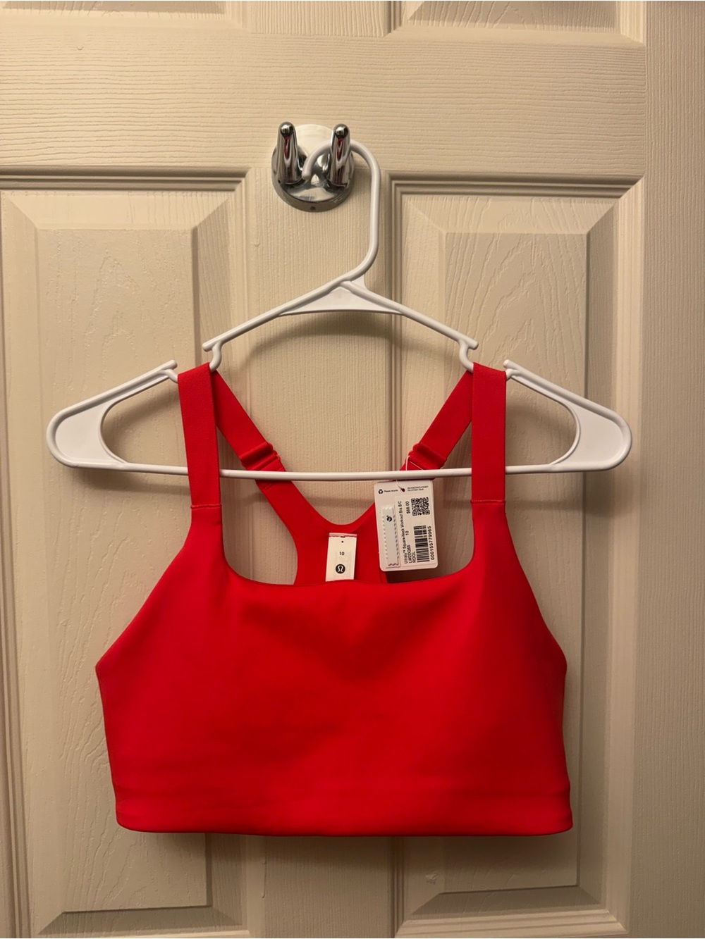 lululemon ultralu Square-Neck Workout Bra B/C
Size 10
